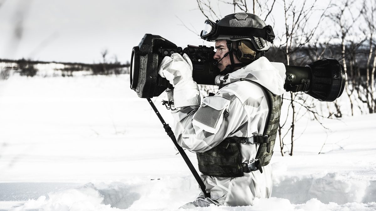 NLAW (Next-Generation Light Anti-Tank Weapon) in winter trials &mdash; the overfly-top-attack shaped-charge warhead is designed and manufactured by Saab Bofors Dynamics Switzerland at Thun.