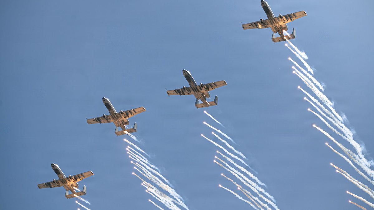 Pyrophoric, not pyrotechnic: the $300m decoy-flare buy defending US aircraft