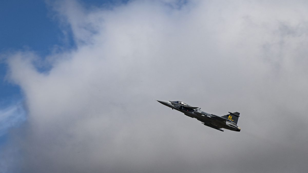 Saab signs Ukraine's first firm Gripen E fighter contract, 16 aircraft worth SEK 24.6 billion