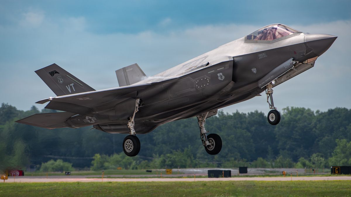 A United States Air Force F-35A Lightning II takes off, the aircraft type Türkiye owns six of but has never taken delivery of