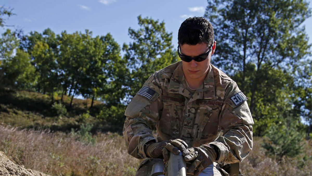 US Navy Places $29.5m Sole-Source Order for Low-Hazard Flexible Linear Shaped Charges