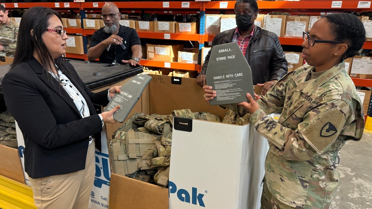 US Army Awards Hardwire $35M for Small Arms Protective Inserts as Soldier-Armour Demand Holds